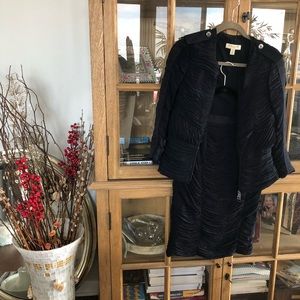 Burberry London-pencil skirt/ blazer, navy color.